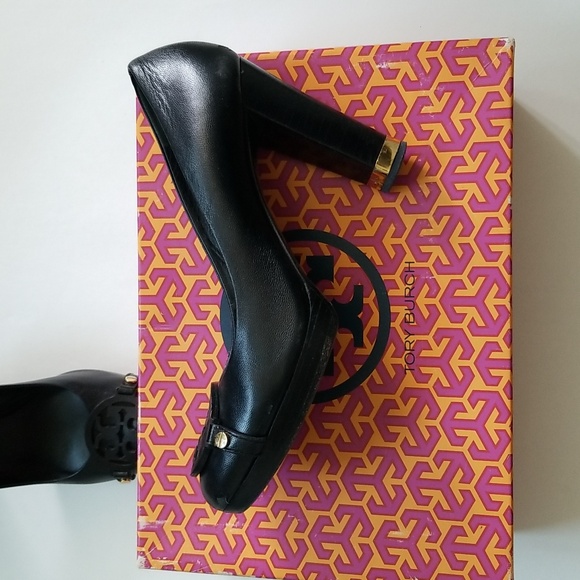 Tory Burch Black Leather Logo Heels Original Box Size 8 M - Picture 8 of 16